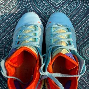 Nike LeBron 19 low “Blue Chill”